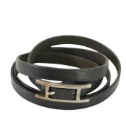 Pre-owned Leather bracelets