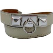 Pre-owned Leather belts