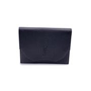 Pre-owned Leather clutches