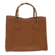 Pre-owned Leather totes