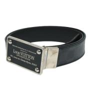 Pre-owned Leather belts