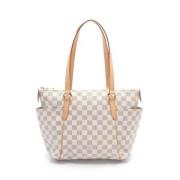 Pre-owned Leather louis-vuitton-bags