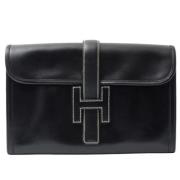 Pre-owned Leather clutches