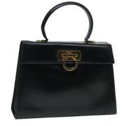 Pre-owned Leather handbags