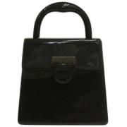 Pre-owned Fabric handbags