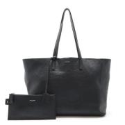 Pre-owned Leather totes