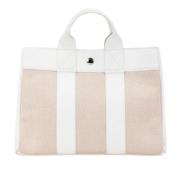 Pre-owned Canvas handbags