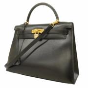 Pre-owned Leather handbags