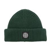 Grønn Ribbestrikket Beanie med Logopatch