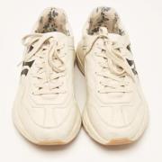 Pre-owned Leather sneakers