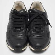 Pre-owned Leather sneakers