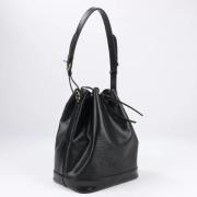 Pre-owned Leather handbags