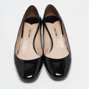 Pre-owned Fabric heels