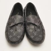 Pre-owned Canvas flats