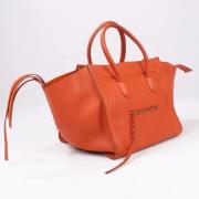 Pre-owned Leather handbags