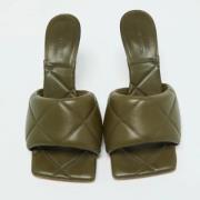 Pre-owned Leather sandals