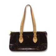 Pre-owned Leather shoulder-bags