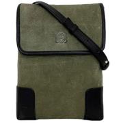 Pre-owned Suede shoulder-bags