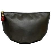 Pre-owned Leather pouches