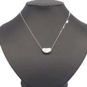 Pre-owned Silver necklaces