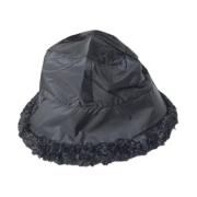 Svart Faux Fur og Nylon Cloche