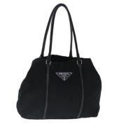 Pre-owned Nylon handbags