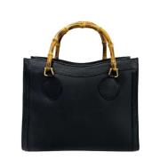 Pre-owned Leather handbags