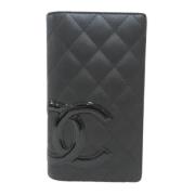 Pre-owned Leather wallets