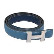 Pre-owned Leather belts