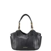 Pre-owned Leather handbags