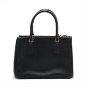 Pre-owned Leather handbags