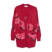 Rød blomstersweater med perleutsmykning