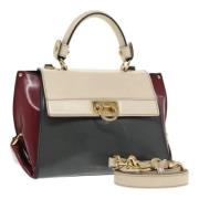 Pre-owned Leather handbags