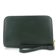 Pre-owned Leather clutches