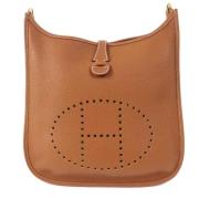 Pre-owned Leather shoulder-bags