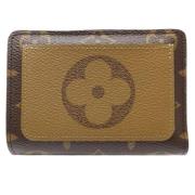 Pre-owned Fabric wallets