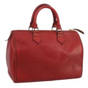 Pre-owned Leather handbags