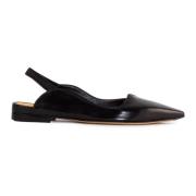 Sort skinn slingback sandaler spiss design