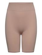 Nlfhaley Seamless Shorts Noos Bottoms Shorts Beige LMTD