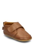 Classic Leather Slippers Tøfler Innesko Brown Melton