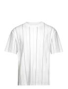 Aop Over D Logo Tee S/S Tops T-shirts Short-sleeved White Lindbergh