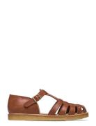 Sandals - Flat - Closed Toe - Op Flate Sandaler Brown ANGULUS