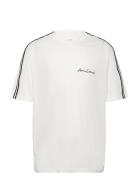 T-Shirt Tops T-shirts Short-sleeved White Armani Exchange