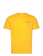 Printed Graphic Ss T-Shirt Tops T-shirts Short-sleeved Yellow GANT