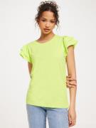 Selected Femme - T-Shirts - Sharp Green - Slfcamila Ss Ruffle Tee - To...