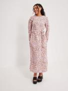 Pieces - Langermede kjoler - Papaya Graphic - Pcbernice Ls Ankle Dress...