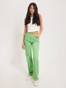 Pieces - High waisted jeans - Absinthe Green - Pcholly Hw Wide Jeans C...