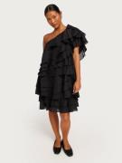 By Malina - Festkjoler - Black - Amie one-shoulder mini dress - Kjoler
