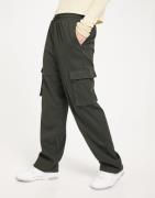 Only - Grønn - Onlcashi Cargo Pant Wvn Noos