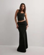 Neo Noir - Svart - Viso Linen Skirt